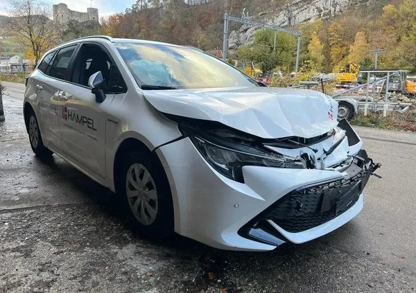 Toyota Corolla cena 36900 przebieg: 120000, rok produkcji 2019 z Ciechanów małe 16